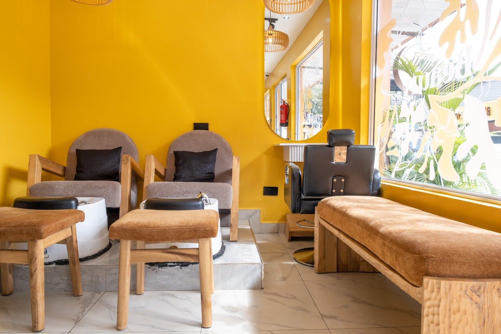 Nail Studio