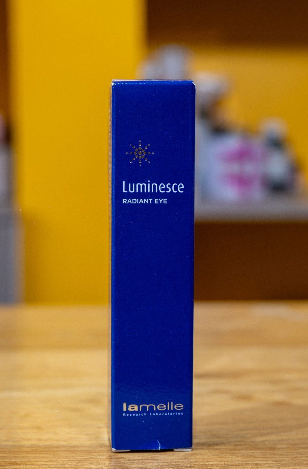 Lamelle Luminesce Radiant Eye